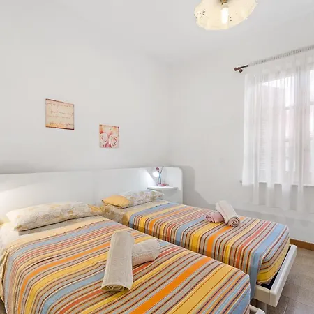 Casa Orchidea Сasa de vacaciones Fluminimaggiore